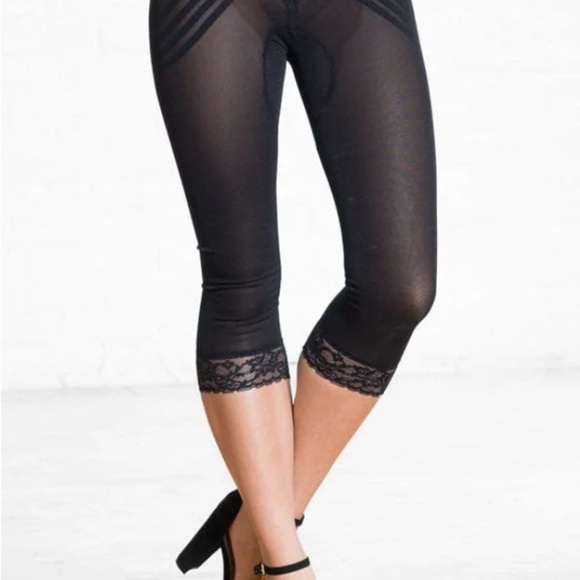 NWT Rago Shapewear Capri Mesh Leggins Lace Trim Black Style 6269 Size M/28 - Picture 1 of 5